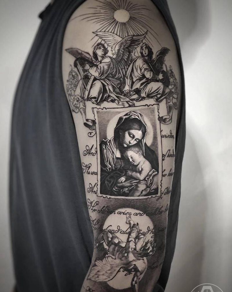 圣母纹身图片_臀部欧美写实纹身图案