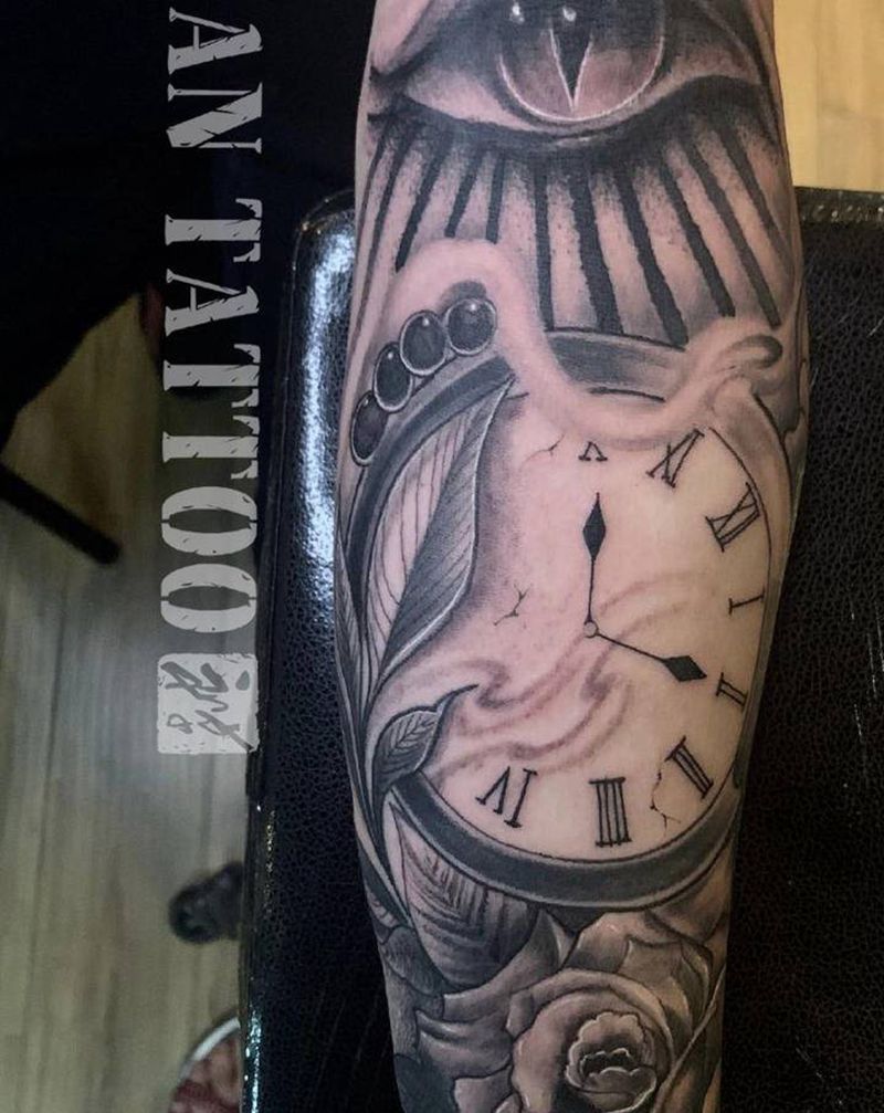 时间 爱人纹身图片_欧美写实纹身图案