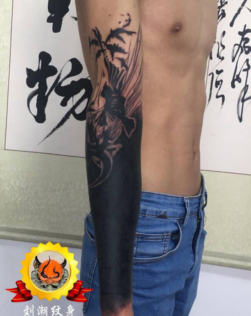 黑臂纹身图片_手部图腾纹身图案