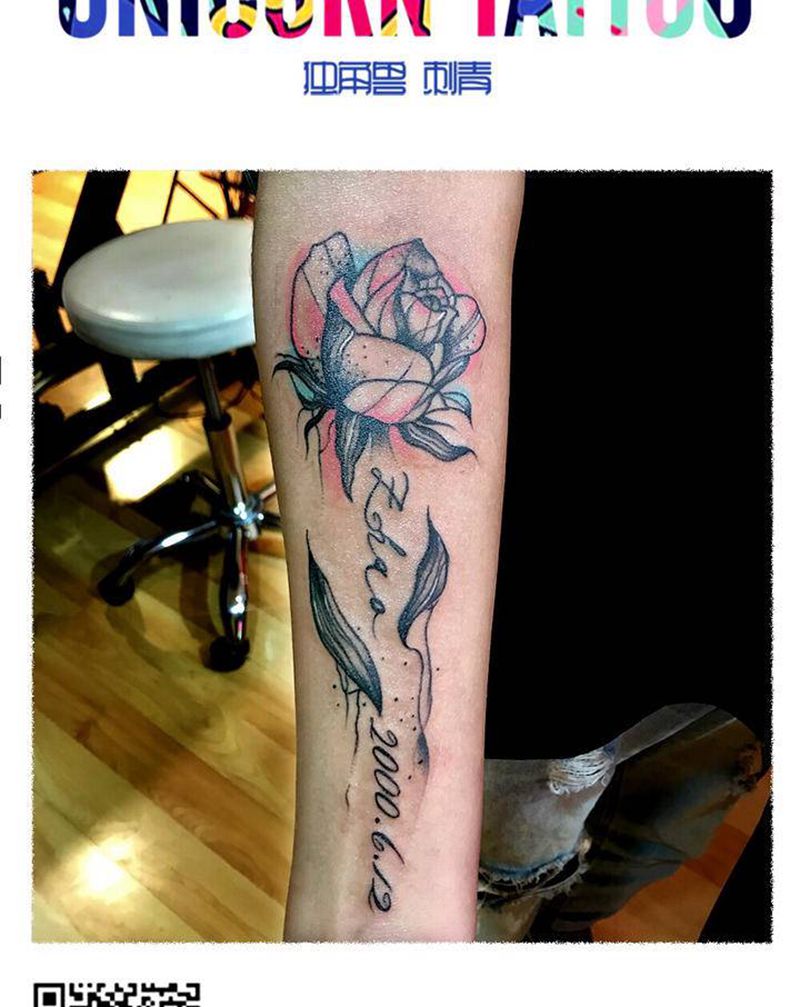 花纹身图片_手臂纹身图案
