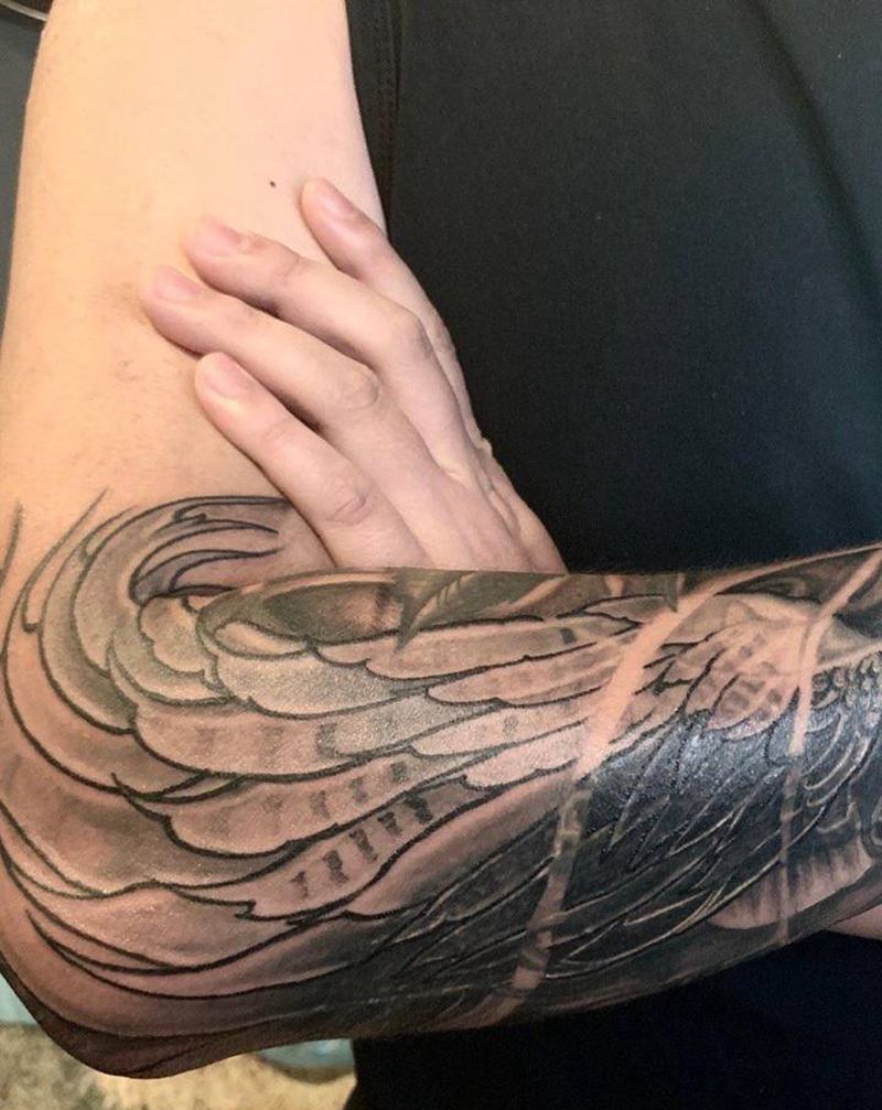 暗黑乌鸦遮盖失败纹身纹身图片_手部New School纹身图案