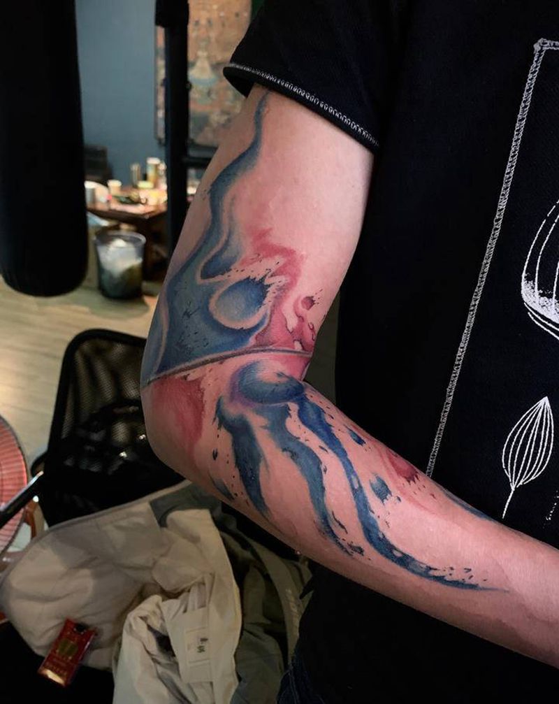 水墨纹身图片_手臂水墨纹身图案