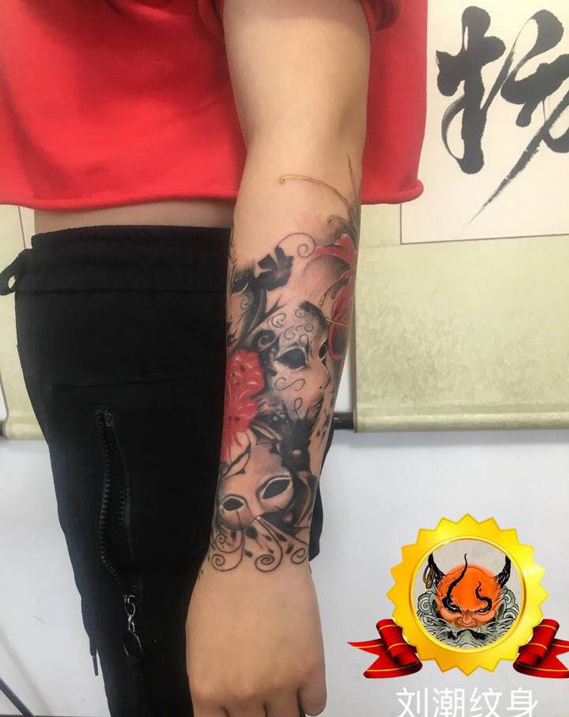 面具纹身图片_手臂手部新传统纹身图案