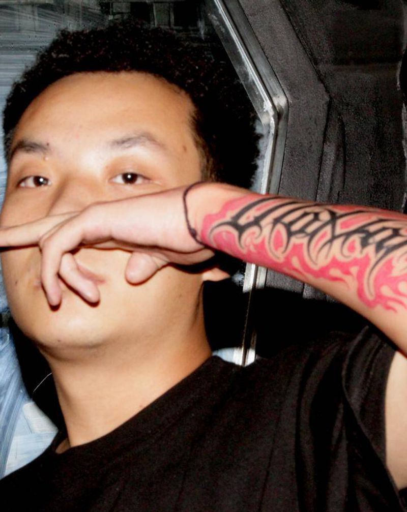 No cap纹身图片_手臂手部花体字纹身图案