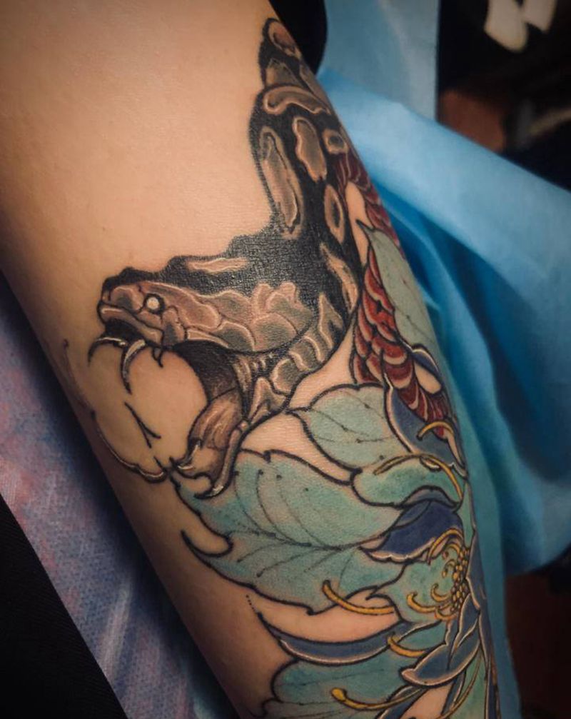 邪恶之蛇纹身图片_新传统纹身图案