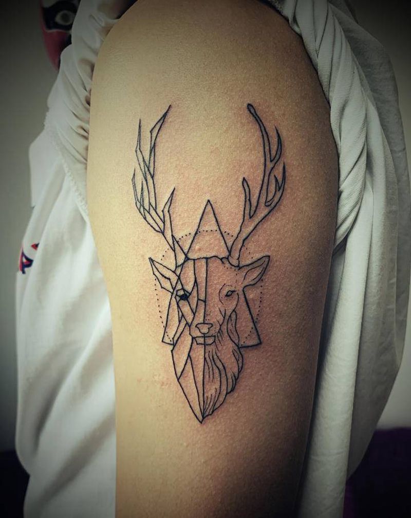 线条两面鹿头纹身图片_手部New School几何纹身图案