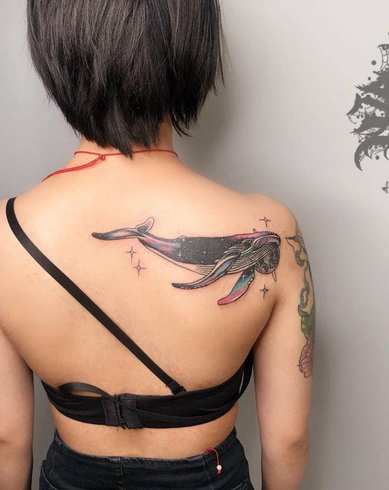 鲸鱼遮盖纹身图片_背部纹身图案