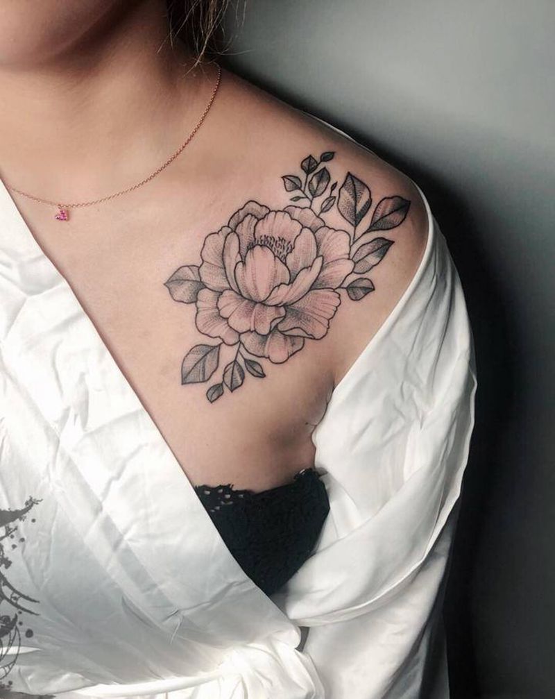 素花纹身图片_肩部纹身图案