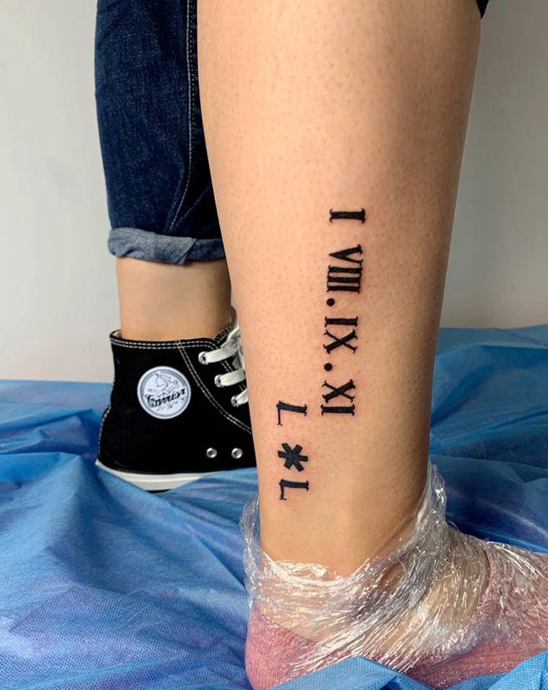 罗马数字纹身图片_腿部花体字Old School纹身图案