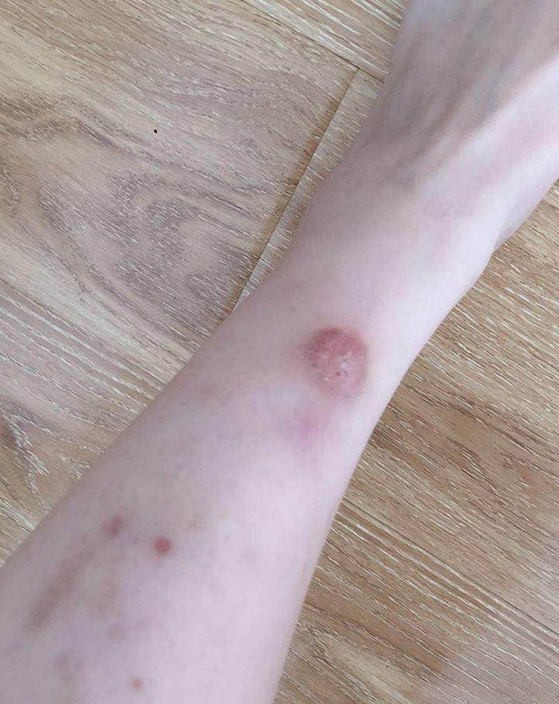 马蹄铁纹身图片_腿部Old SchoolNew School纹身图案