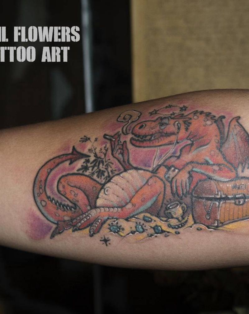 看守宝藏的龙纹身图片_手臂New School龙纹身图案