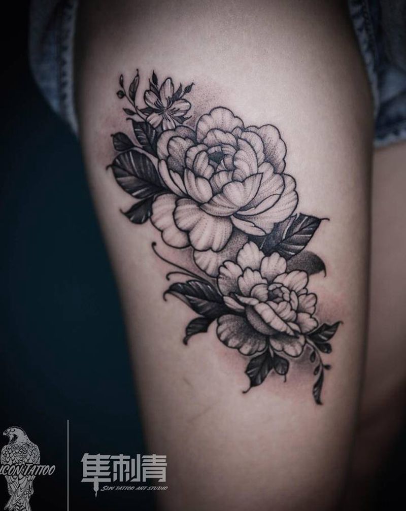 花里有花纹身图片_腿部点刺玫瑰花点刺纹身图案