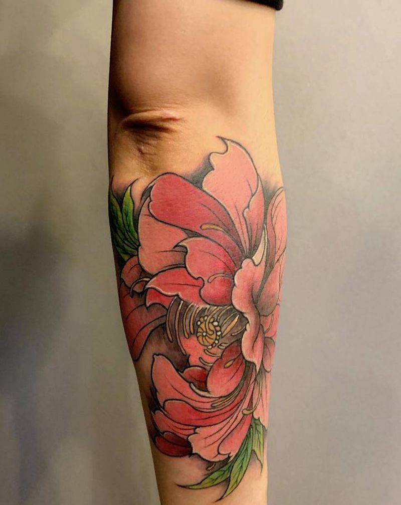 牡丹纹身图片_手部新传统水彩纹身图案