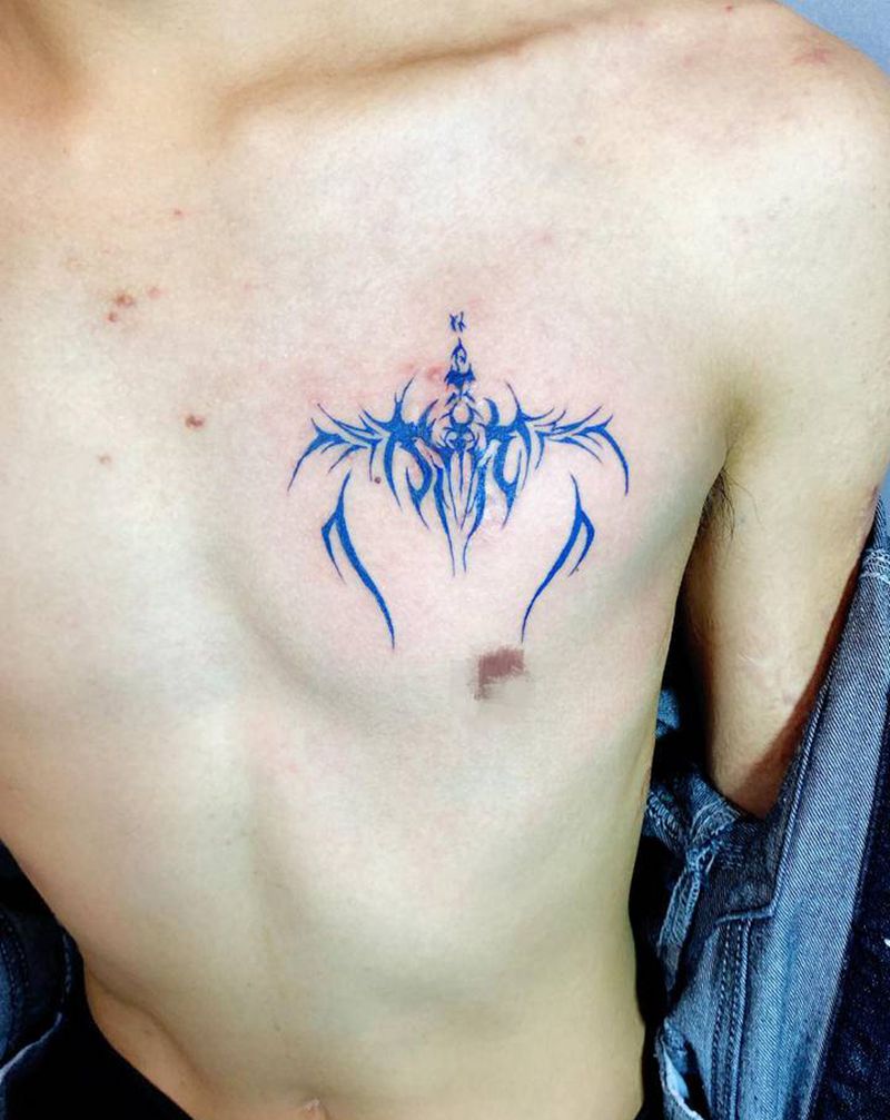 蓝图腾纹身图片_胸部图腾纹身图案