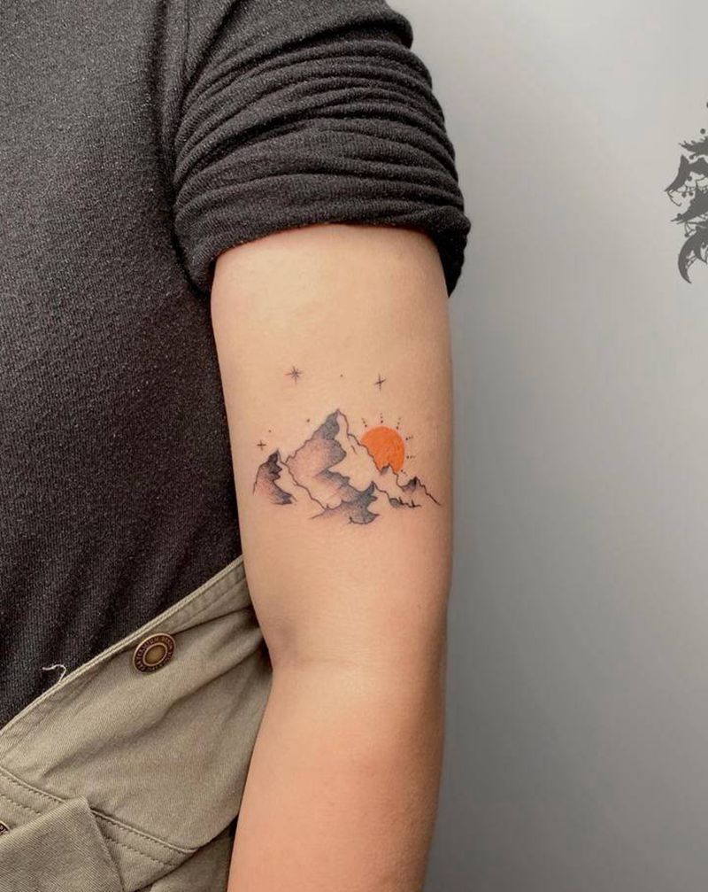 山海纹身图片_手臂手部纹身图案