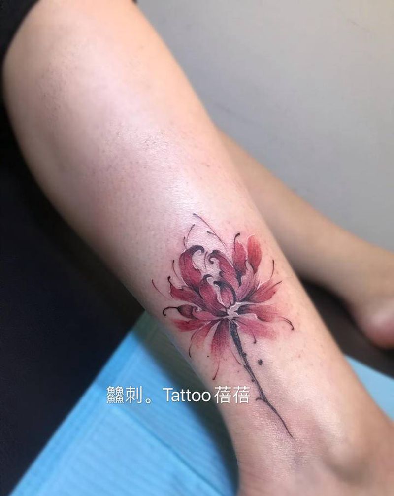 彼岸花纹身图片_脚部水墨纹身图案