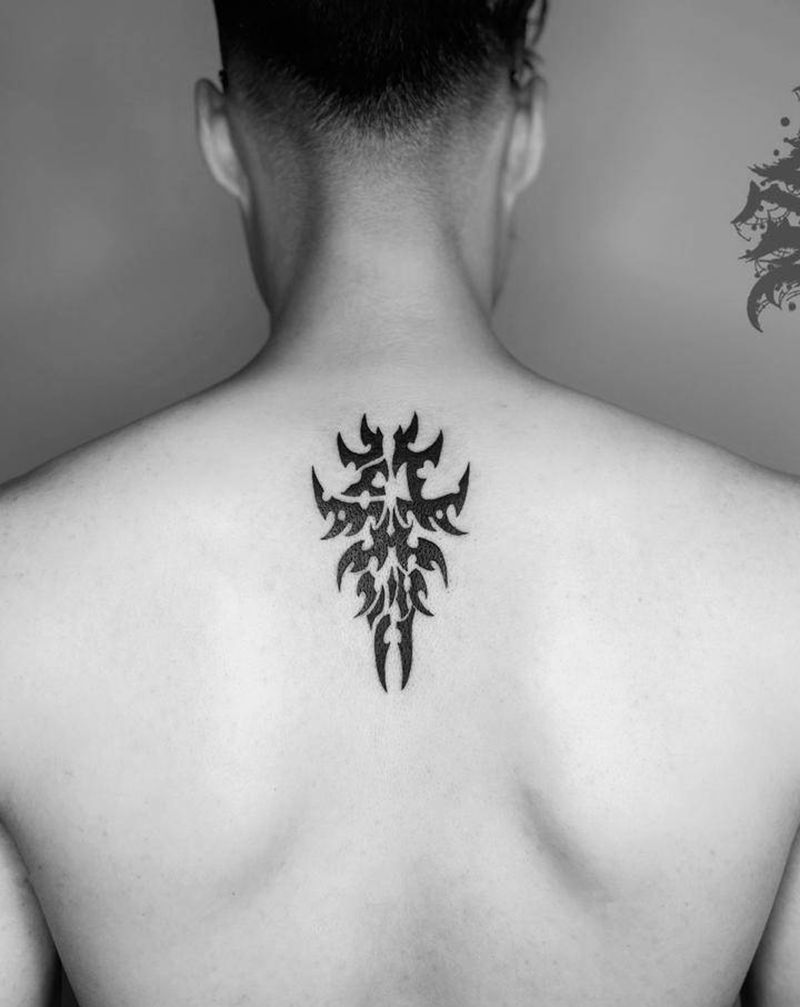 图腾纹身图片_背部纹身图案