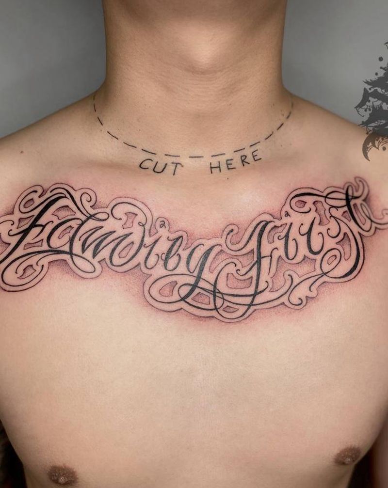 花体纹身图片_胸部纹身图案