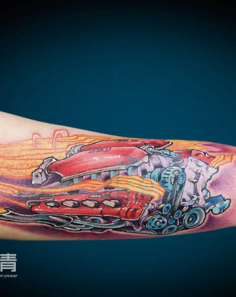 发动机纹身图片_手臂New School发动机法拉利纹身图案