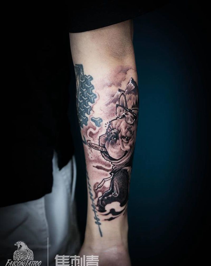 法斗斗纹身图片_手臂New School法斗狗雪山纹身图案