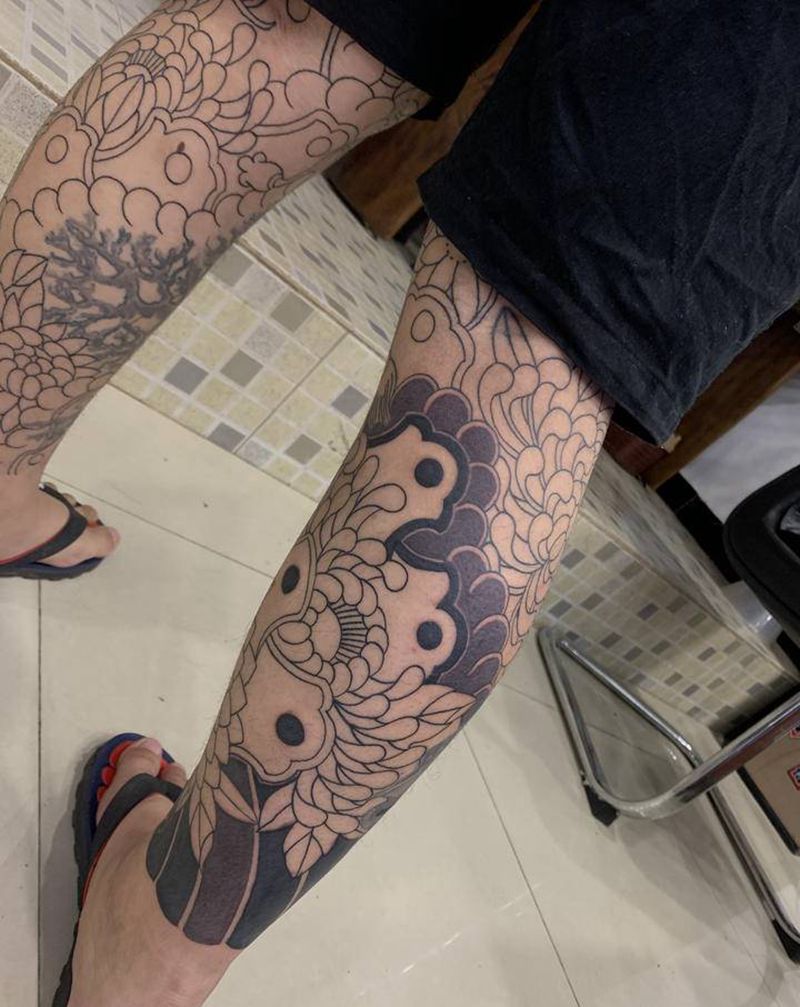 花腿进度纹身图片_腿部老传统纹身图案