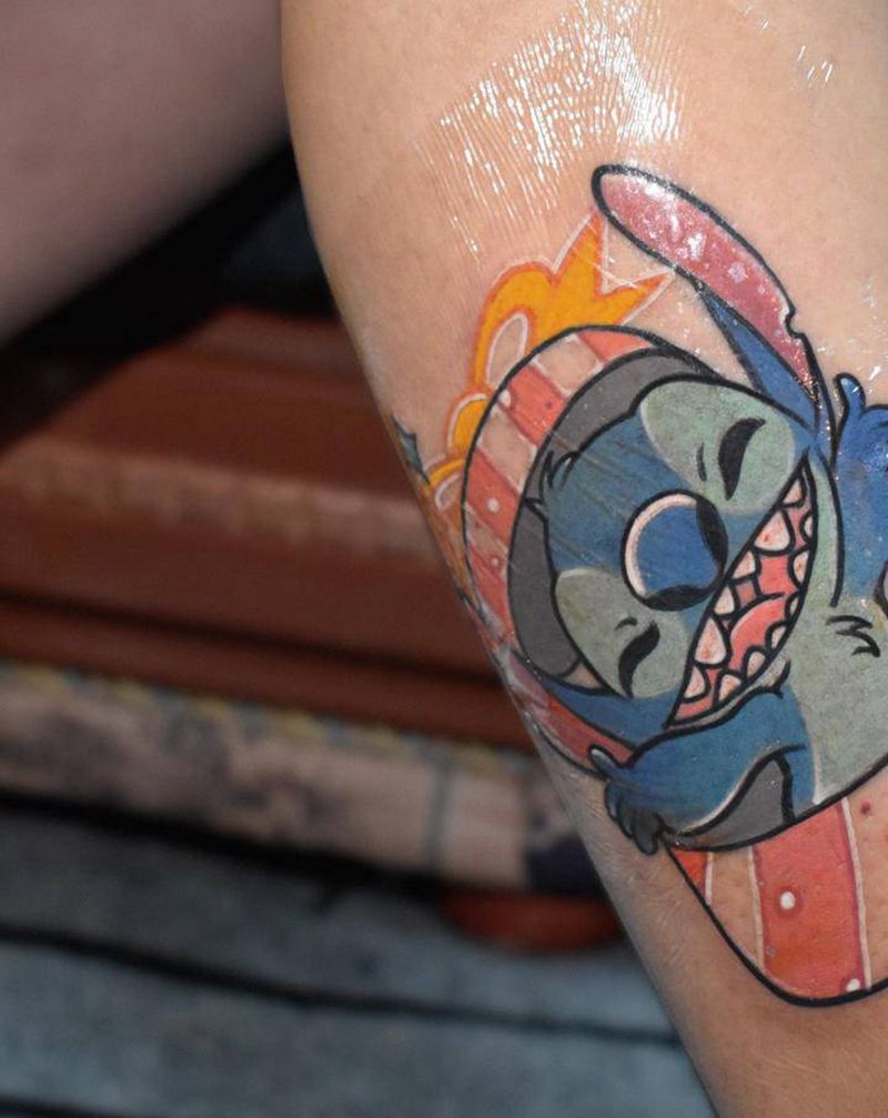 史迪仔纹身图片_腿部New School史迪仔皮卡丘newschool纹身图案