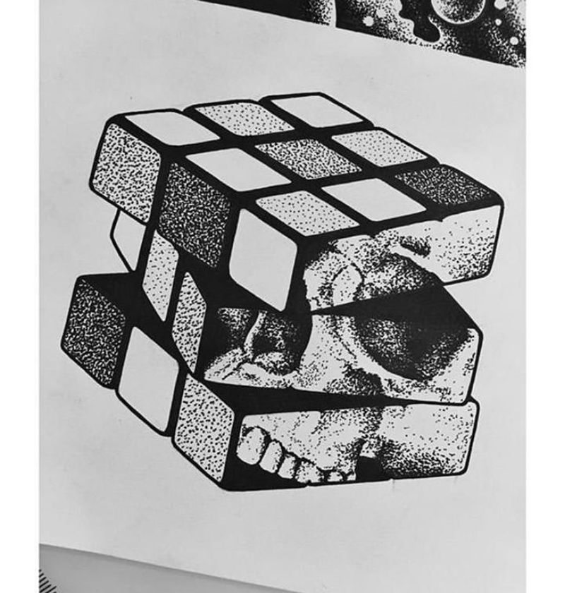 魔方纹身图片_点刺几何纹身图案