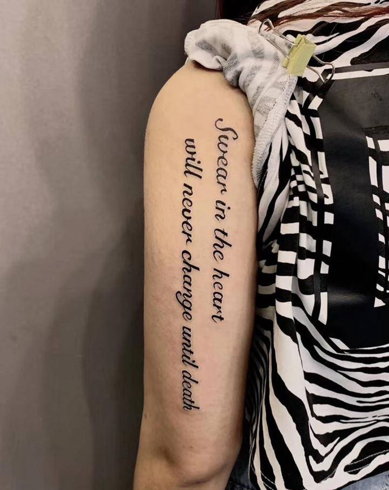 英文纹身图片_手部手臂花体字纹身图案