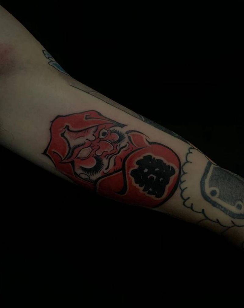 达摩蛋纹身图片_老传统纹身图案