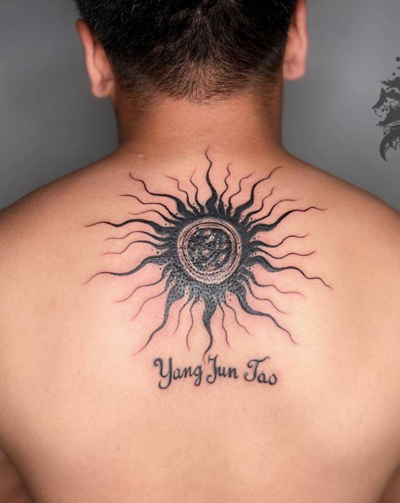 修改纹身图片_背部纹身图案