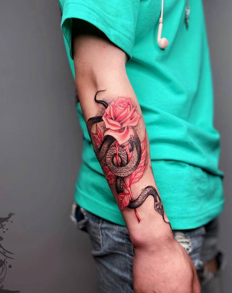 花蛇纹身图片_手臂手部New School纹身图案