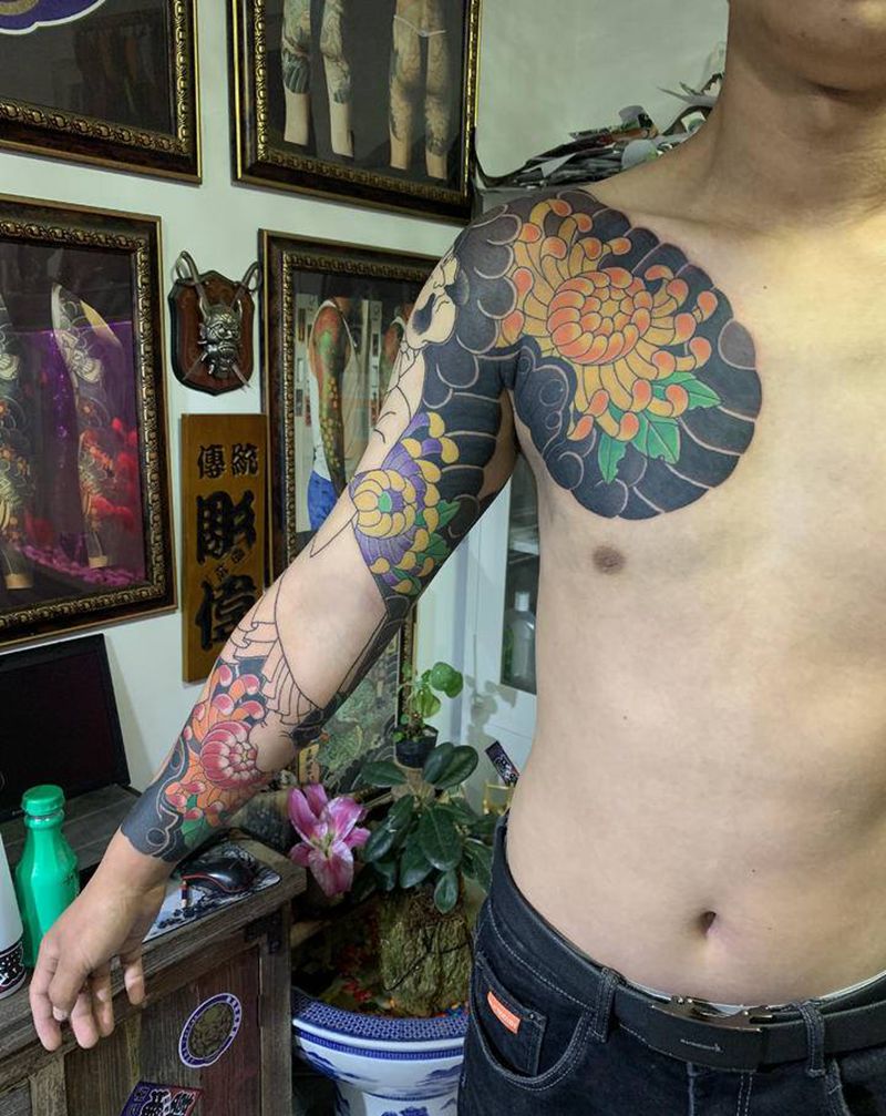 武士花臂胸胛纹身图片_手臂胸部老传统纹身图案