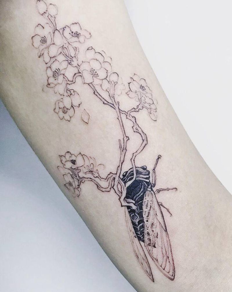 蝉花纹身图片_手臂手部几何昆虫蝉纹身图案