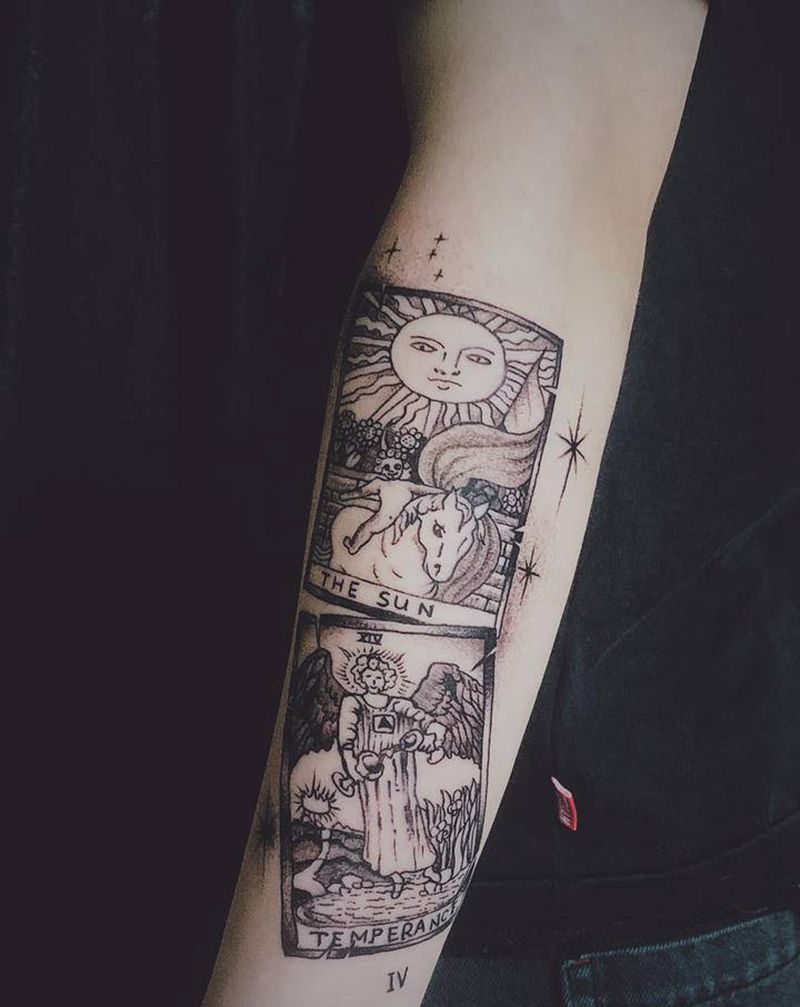 塔罗牌纹身图片_手臂点刺纹身图案
