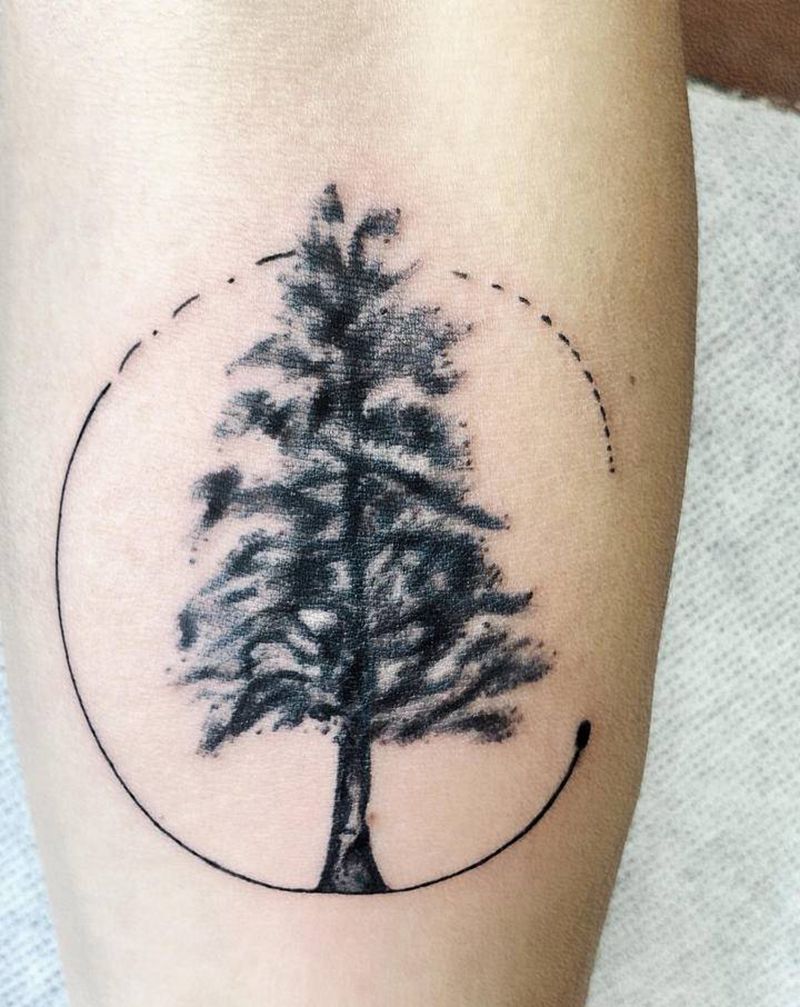 小树纹身图片_手臂点刺纹身图案