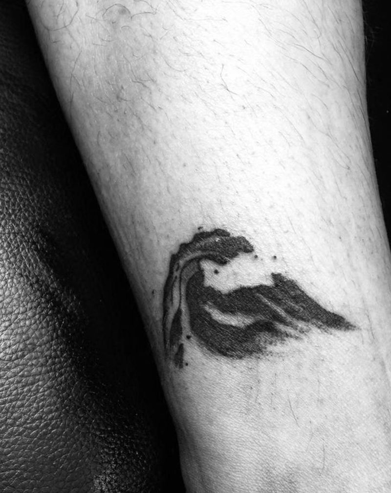 浪纹身图片_腿部点刺纹身图案