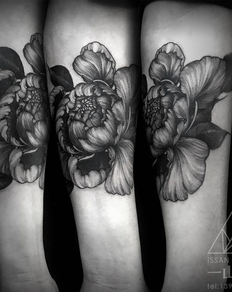 芍药牡丹纹身图片_手臂暗黑花纹身图案