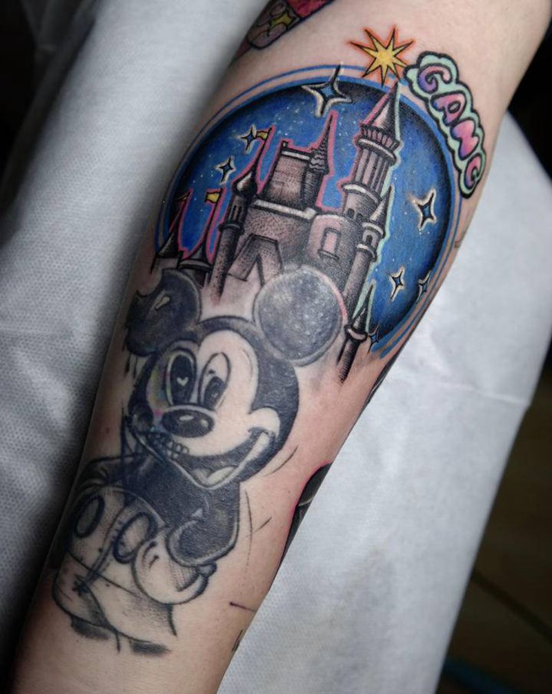 黑灰改彩色纹身图片_手臂手部水彩新传统纹身图案