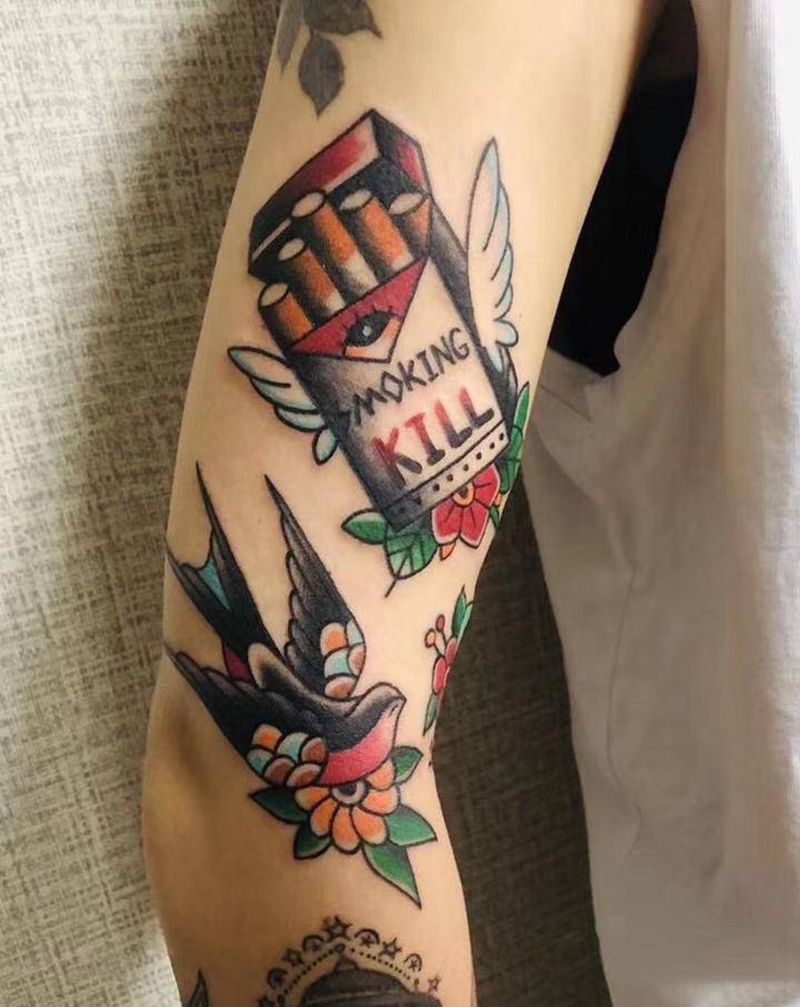 燕    烟纹身图片_Old School纹身图案