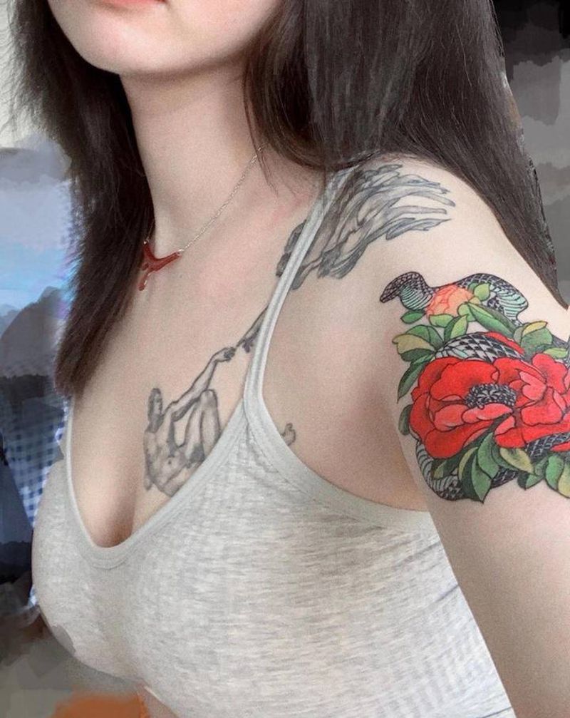 牡丹与蛇纹身图片_New School纹身图案