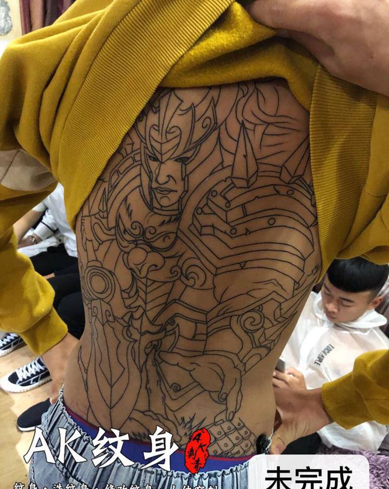 满背赵子龙纹身图片_背部新传统老传统纹身图案