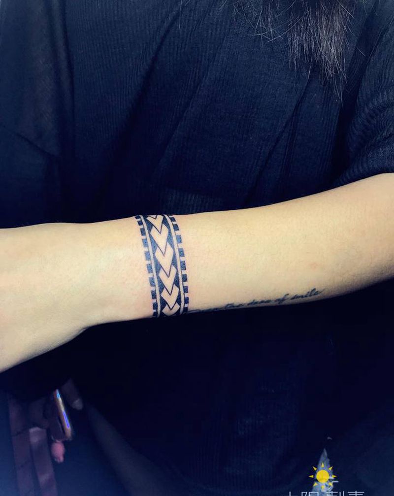 手环纹身图片_手臂纹身图案
