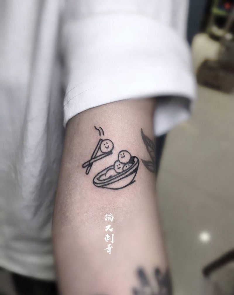 小图填空纹身图片_手臂纹身图案