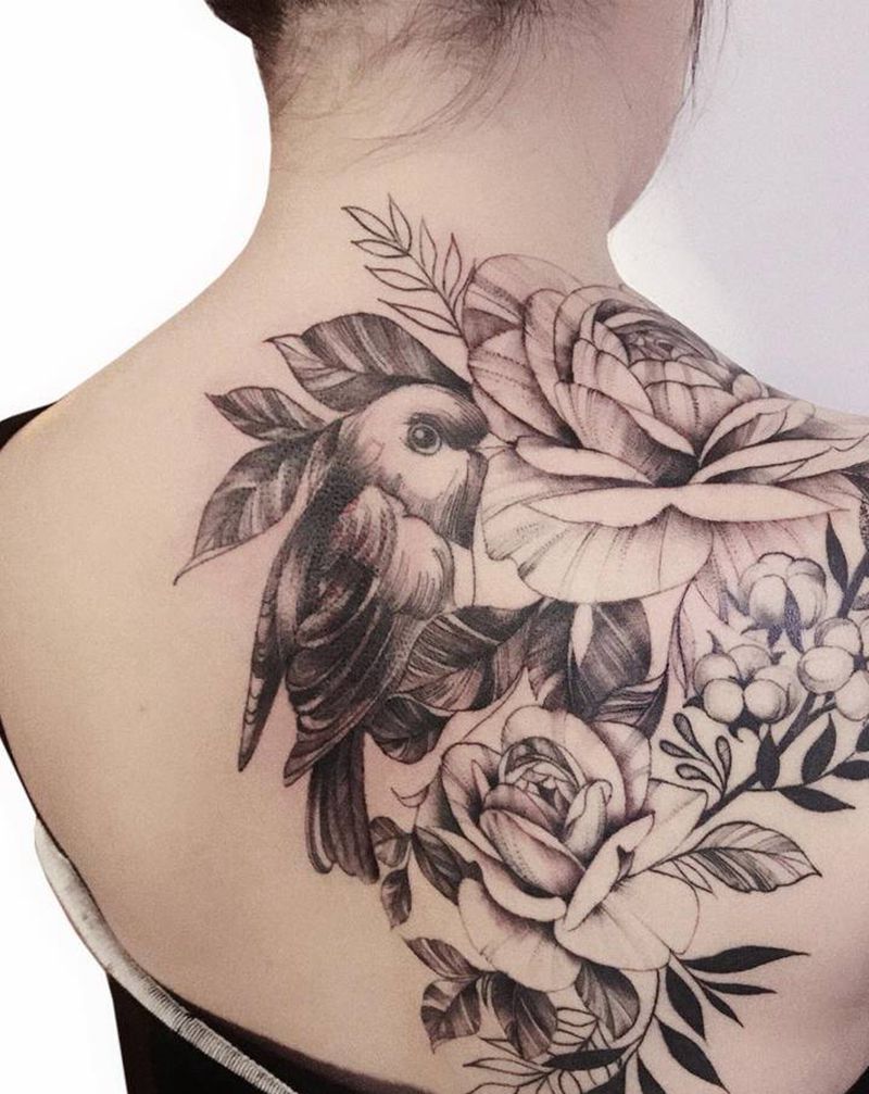 素花遮盖纹身图片_背部纹身图案