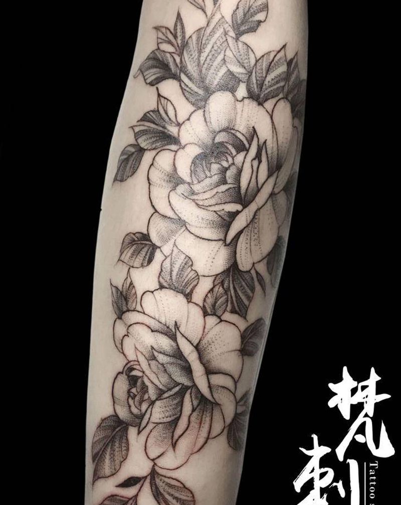 素花小臂纹身图片_手臂纹身图案