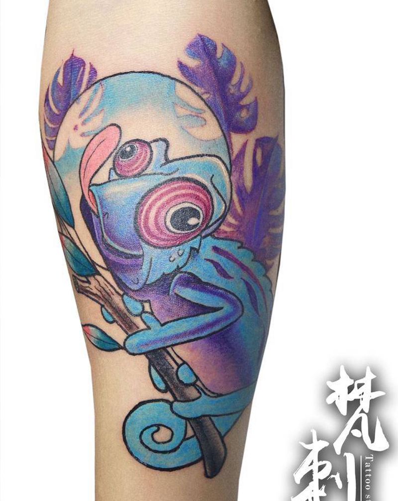 变色龙纹身图片_手臂纹身图案