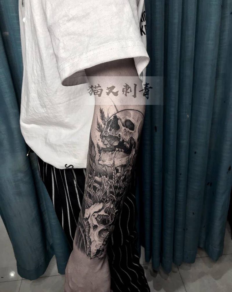 半包小臂纹身图片_手臂点刺纹身图案