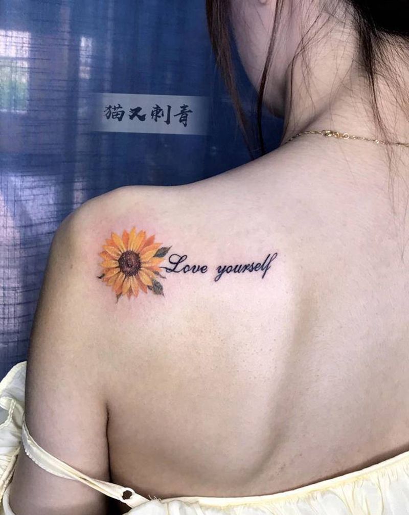 设计图稿纹身图片_背部水彩纹身图案