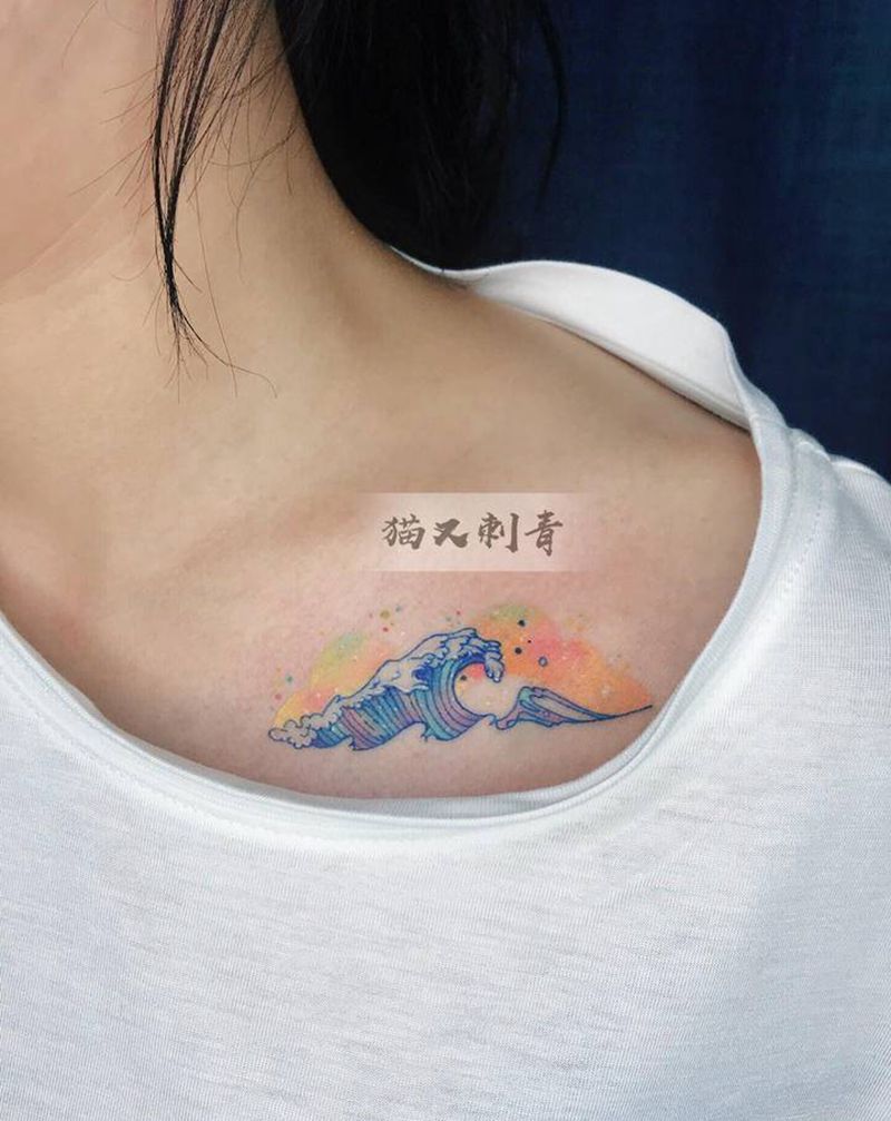 小清新纹身图片_肩部水彩纹身图案