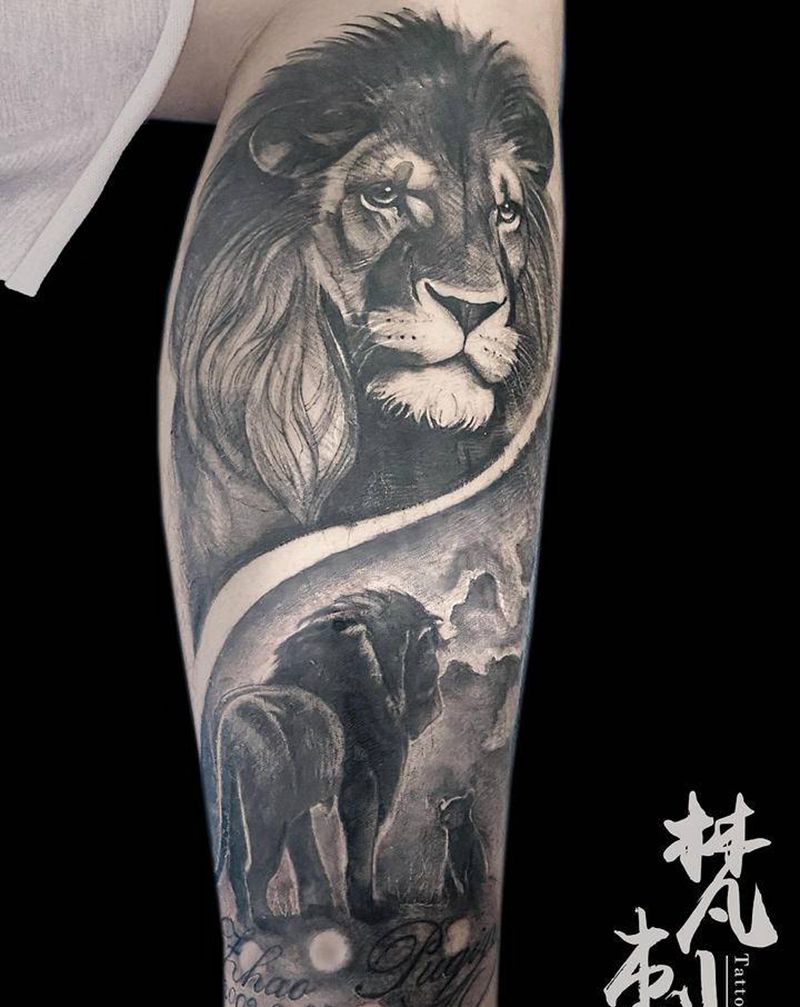 狮子王纹身图片_腿部纹身图案